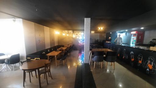 عکس کافه لوچی