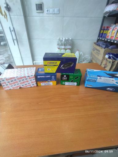 عکس لوازم یدکی حاجی پور 