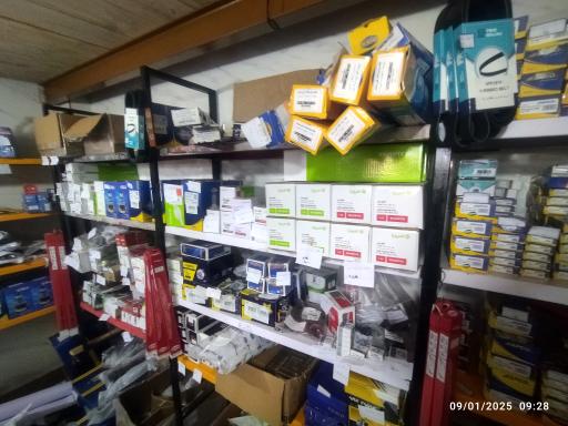 عکس لوازم یدکی حاجی پور 