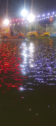 شهربازی شقایق