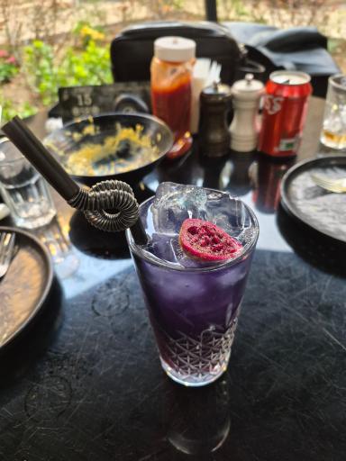 عکس کافه و رستوران باغ کاریز