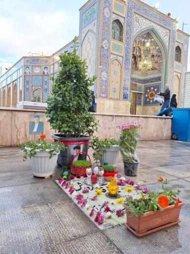 عکس مزار شادروان سید آقا پرورش