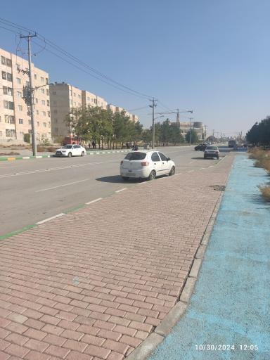 عکس ایستگاه اتوبوس شهرک امید