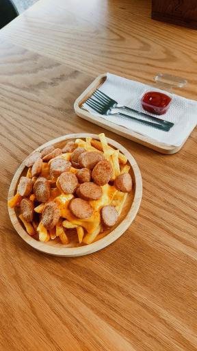 عکس کافه کتاب نویا