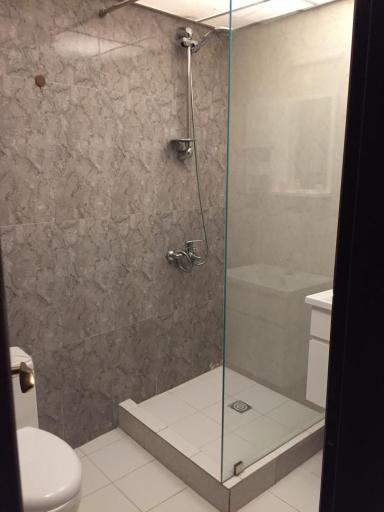 عکس هتل سپند