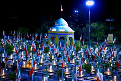 عکس گلزار شهدا دارالسلام کاشان
