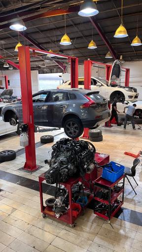 عکس نمایندگی پورشه هیولا المان