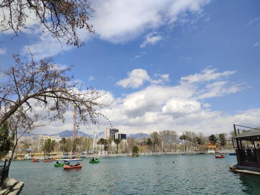 عکس دریاچه ارم سبز (دریاچه خلیج‌فارس)