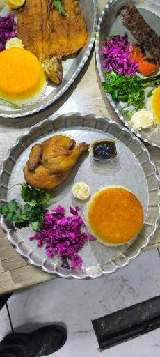 عکس رستوران سه‌ناب