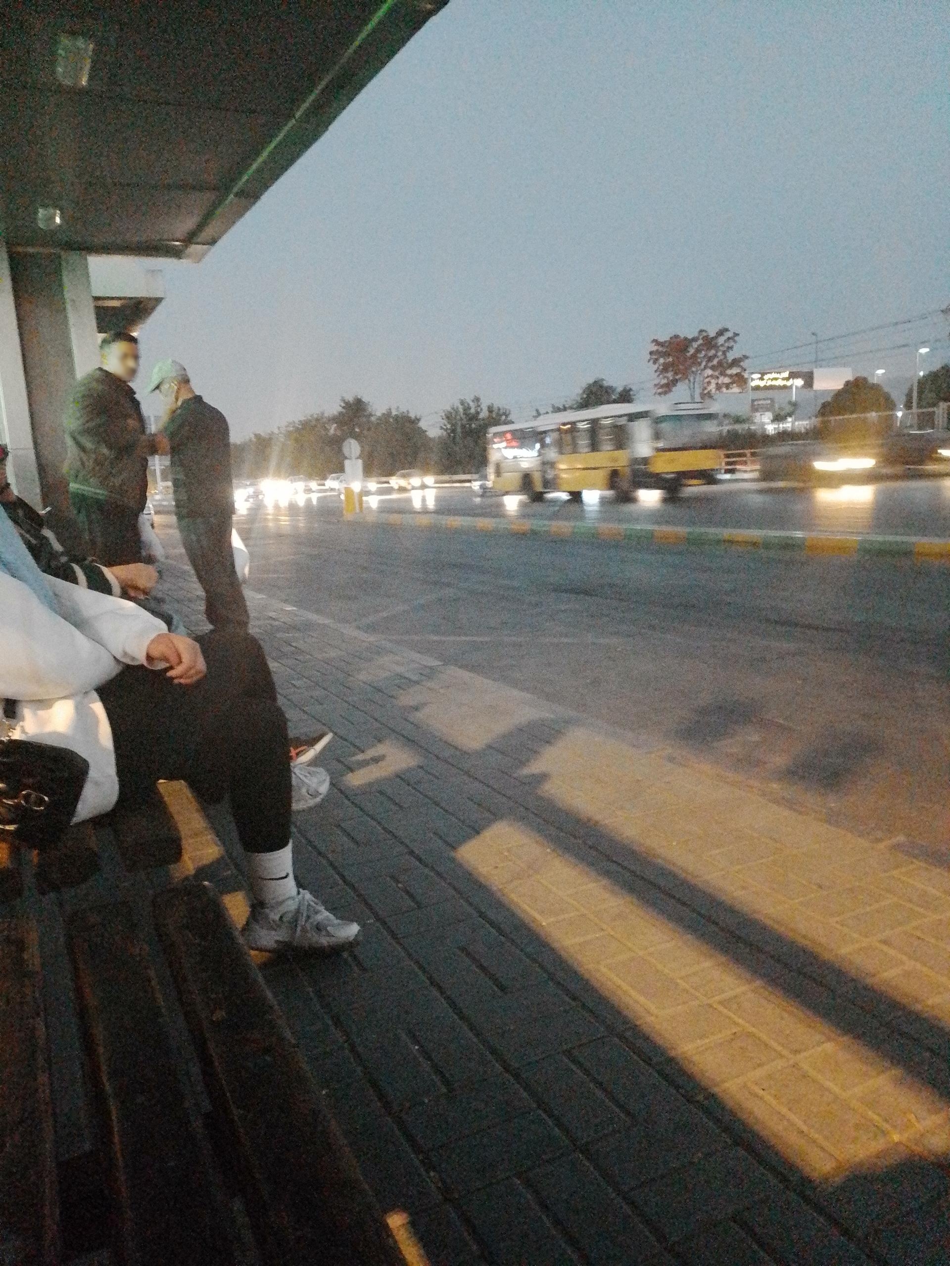 عکس انتهای وکیل آباد