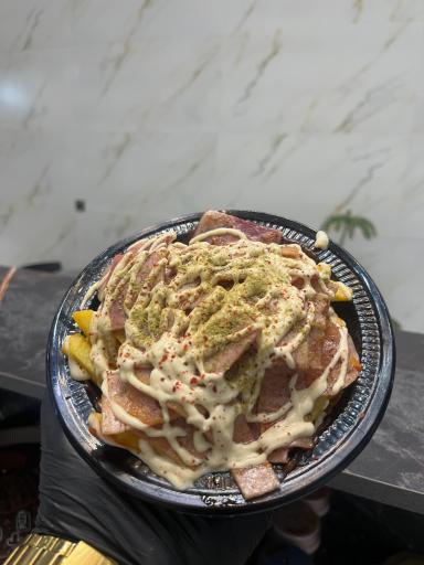 عکس رستوران مک رونالد