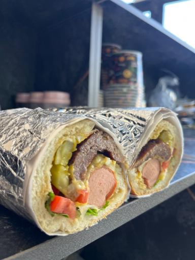 عکس رستوران مک رونالد