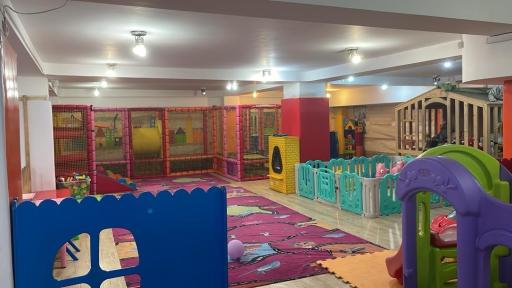 عکس خانه خلاقیت مانیا 