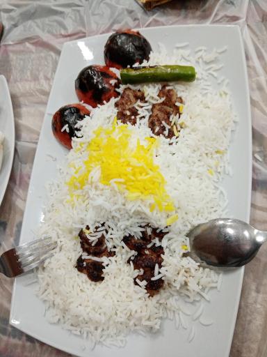 عکس کلبه کباب خان عمو