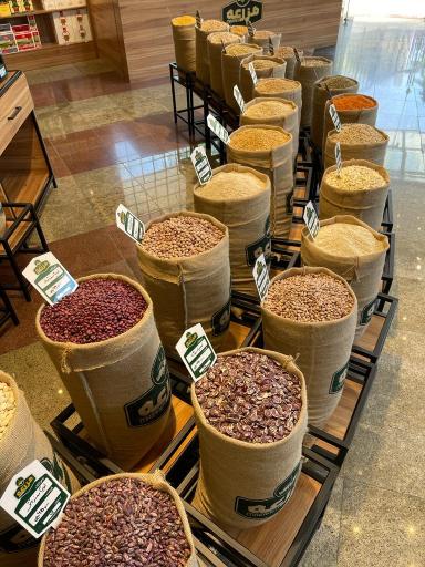 عکس فروشگاه مزرعه