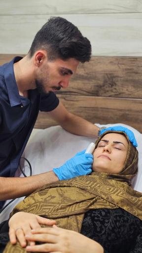 عکس کلینیک بیوتی سنتر سپاهان  مرکز زخم و زیبایی (درمانگاه)