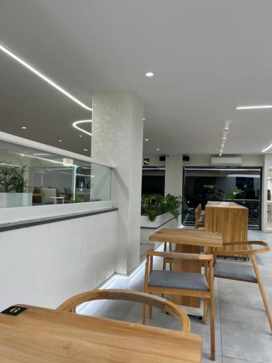 عکس کافه رستوران آدرس