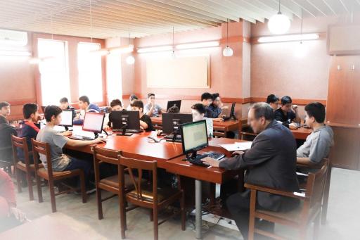 عکس مجموعه مدارس نور