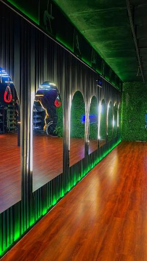 عکس استدیو ورزشی جلوه