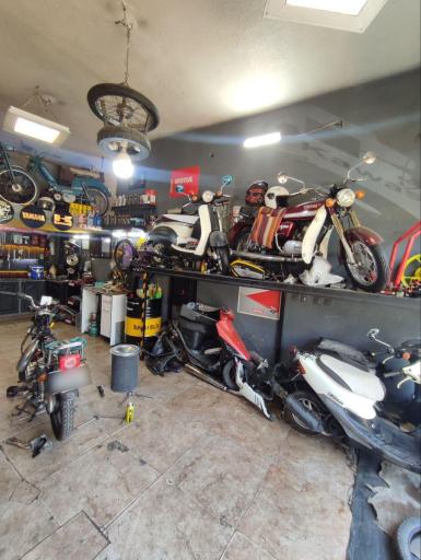 عکس تعمیرگاه موتور سیکلت دکتر موتور