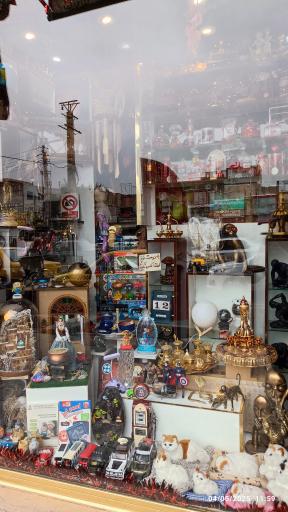 عکس فروشگاه کادویی آتا