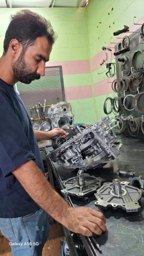 عکس تعمیرگاه میلاد میرزائی