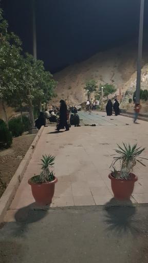 عکس پارکینگ کهف الشهدا