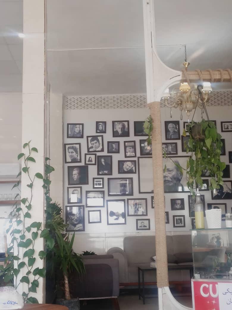 عکس کافه مزه لند
