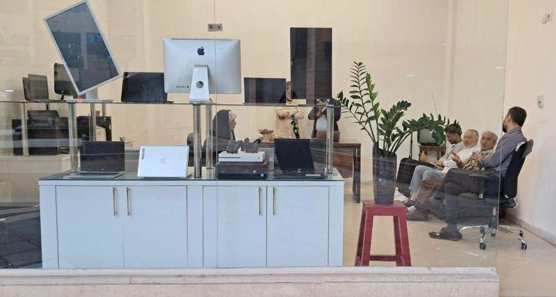 عکس فروشگاه لپتاپ دات یک