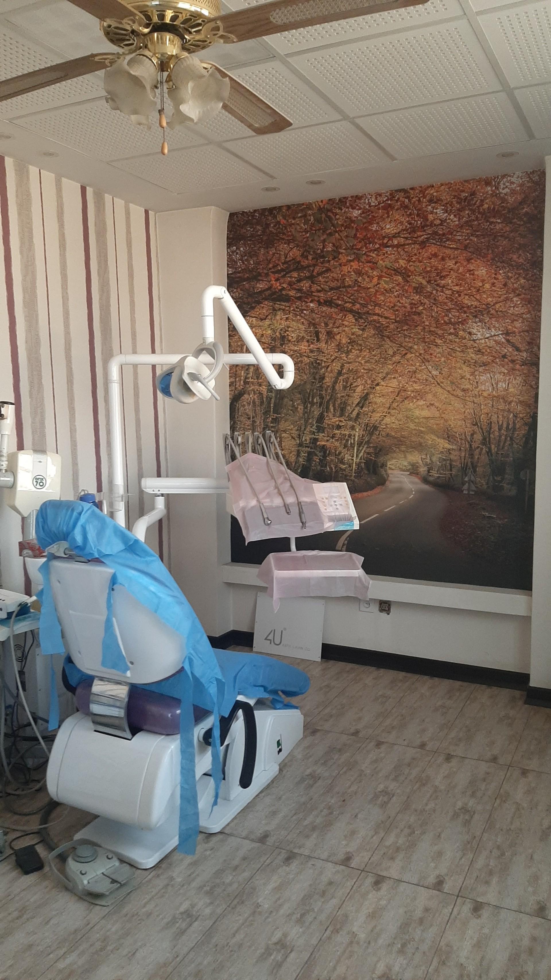 عکس کلینیک دندانپزشکی دکتر شرفخانی