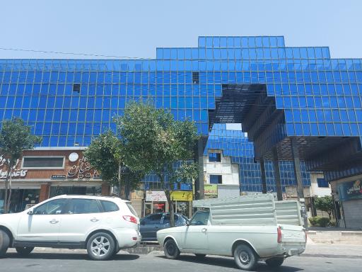 عکس مجتمع تجاری اداری البرز دمادشت