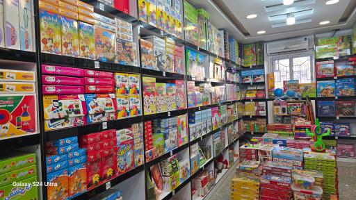 عکس فروشگاه طاها