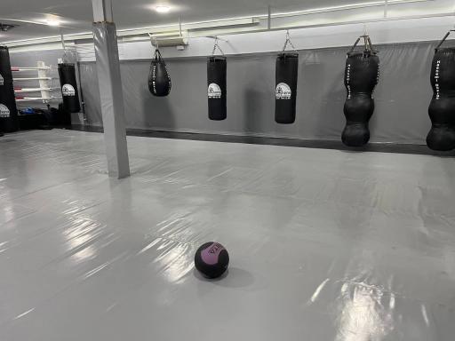 عکس باشگاه بوکس و کراس فیت کیا