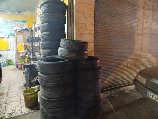 عکس تعویض روغن رضا