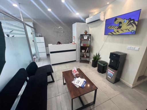 عکس کلینیک دندانپزشکی دکتر میلاد غلامرضایی