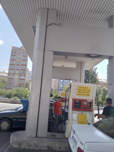 عکس پمپ گاز CNG