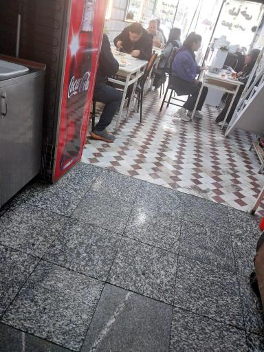 عکس طباخی عمو حاجی