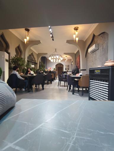 عکس رستوران خلیفه