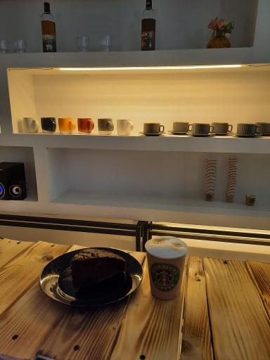 عکس کافه گیمنت 