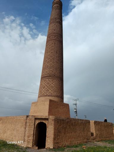 عکس مناره خسروگرد