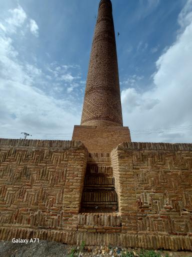 عکس مناره خسروگرد