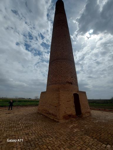 عکس مناره خسروگرد