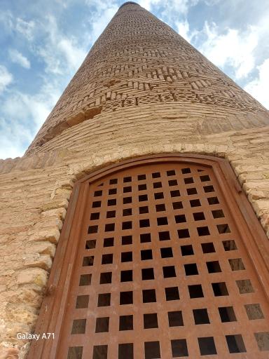 عکس مناره خسروگرد