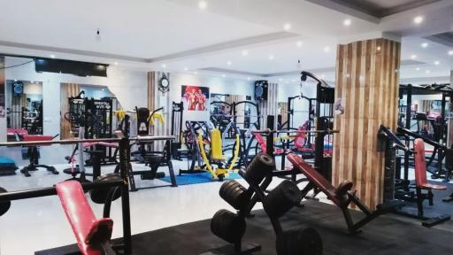 عکس باشگاه بدنسازی افشین