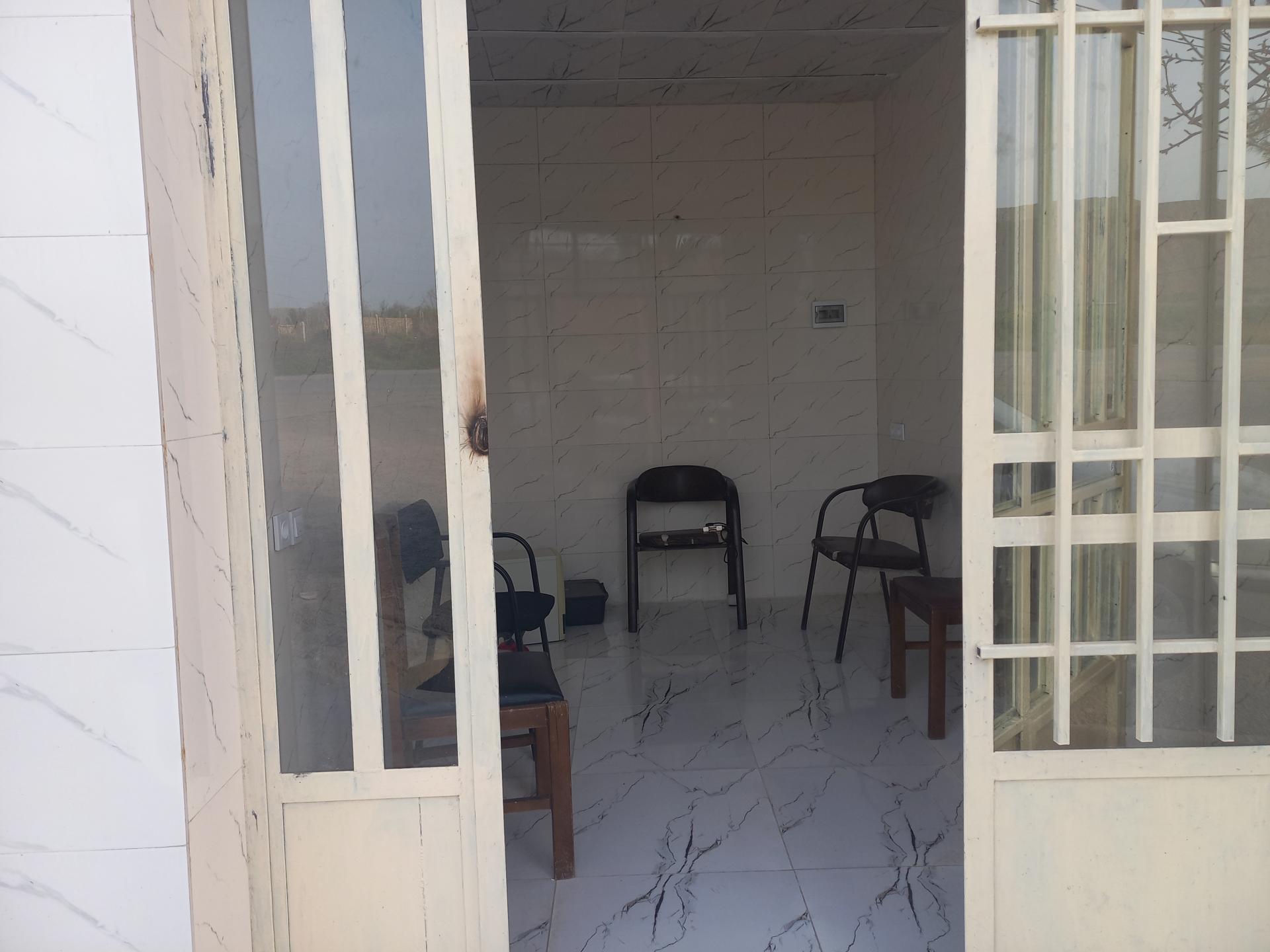 عکس مشاور املاک راستینه