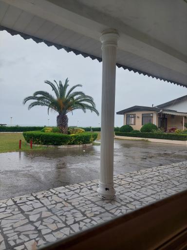 عکس مجتمع تفریحی زرمینه