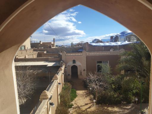 عکس خانه تاریخی طلایی