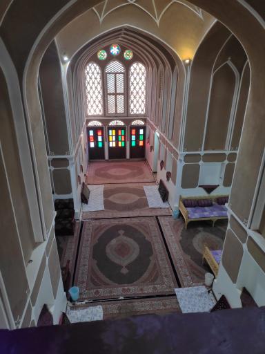 عکس خانه تاریخی طلایی