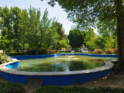 عکس آبنمای بوستان صنوبر