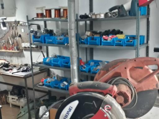 عکس نمایندگی مجاز ابزار آلات صنعتی مقصودی 